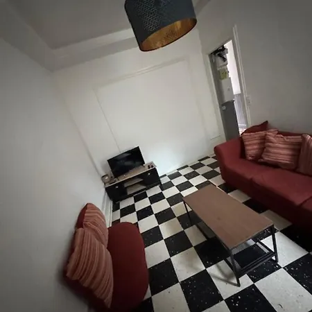 Le Saint-honore 6 Pour 7 Personnes Stationnement Gratuit Dans La Rue Дом отдыха